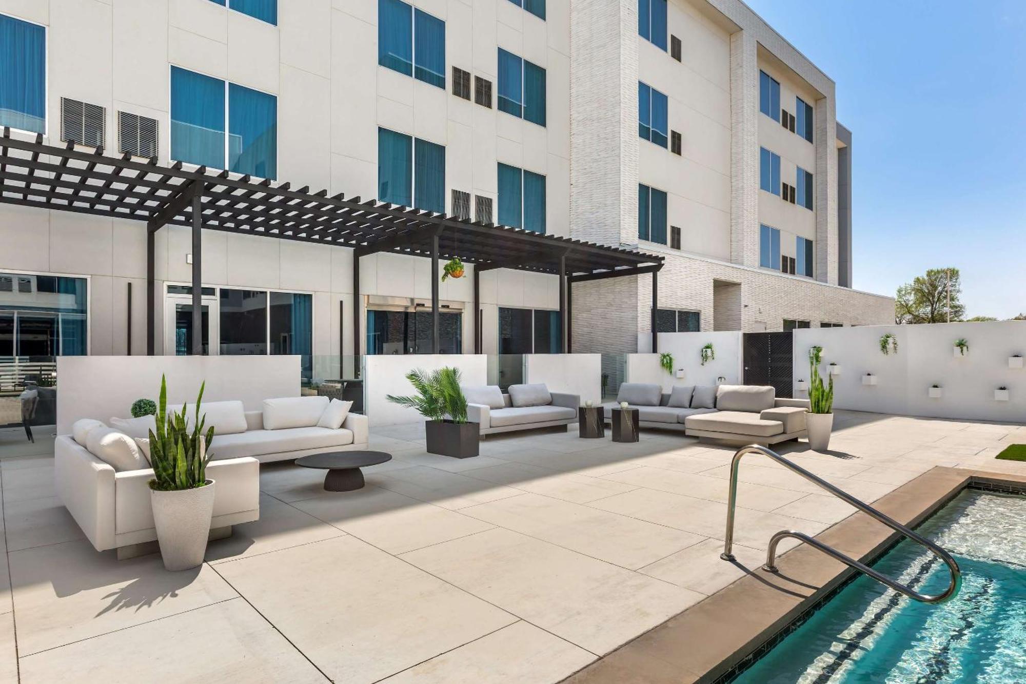 Cambria Hotel Waco University Riverfront Eksteriør billede